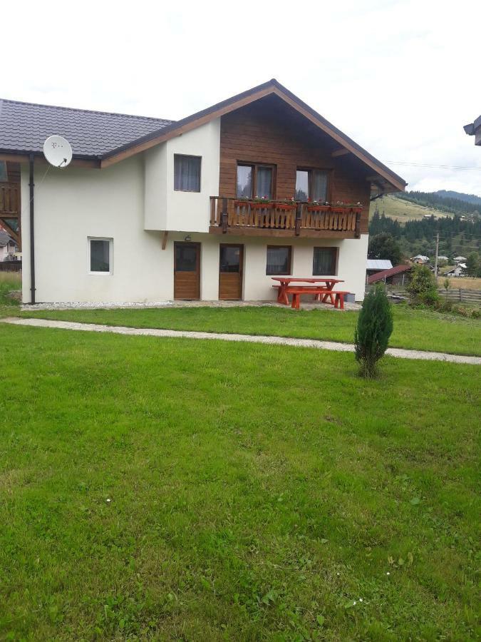 Отель Casa Maria Ватра-Дорней Экстерьер фото